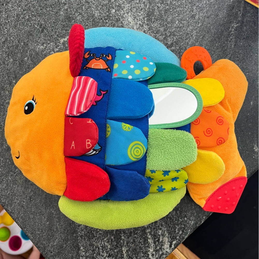 Melissa and Doug Crinkle Fish Toy